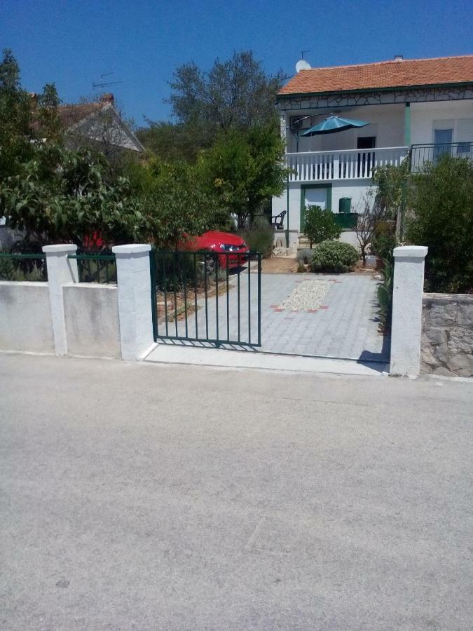 Apartman "Tatjana" Jezera Extérieur photo